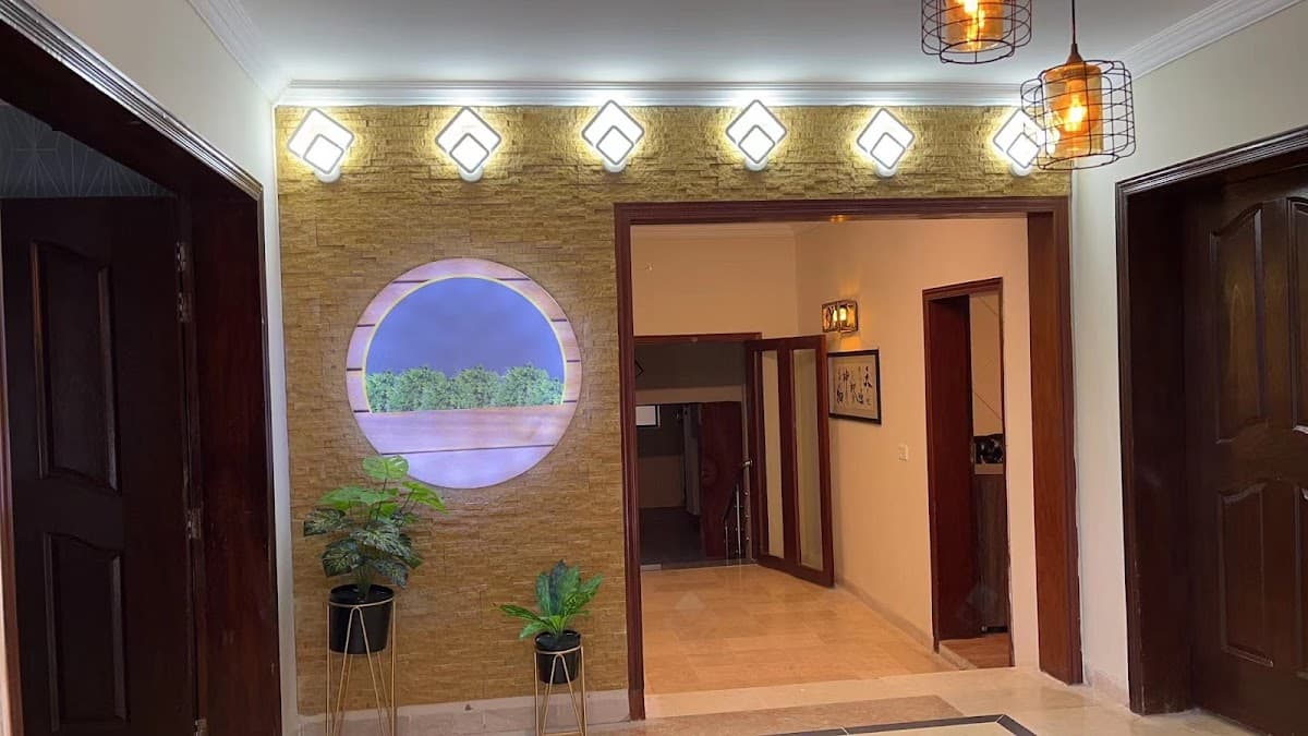 Luxury Girls' Hostel photo