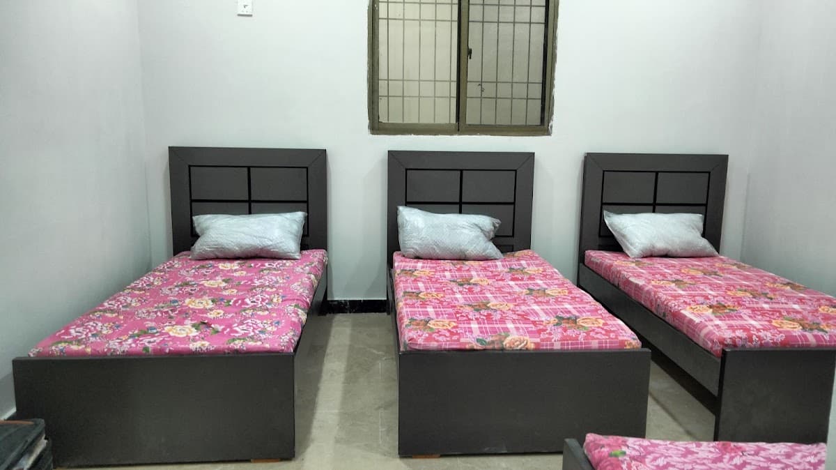 Lavish Boys Hostel لیوِش بوائز ہاسٹل photo