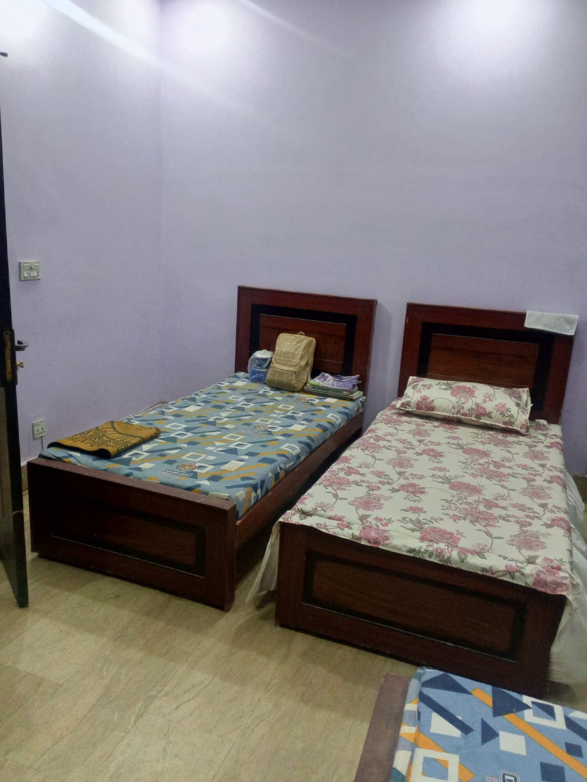 Al Muminah Girls Hostel Gulberg Lahore photo