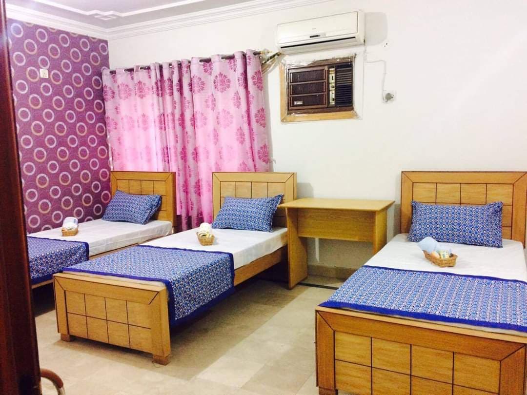 Ghausia Girls Hostel photo
