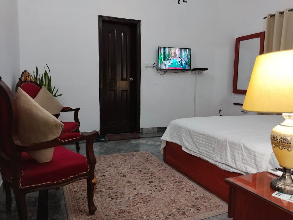 The Guest House photo
