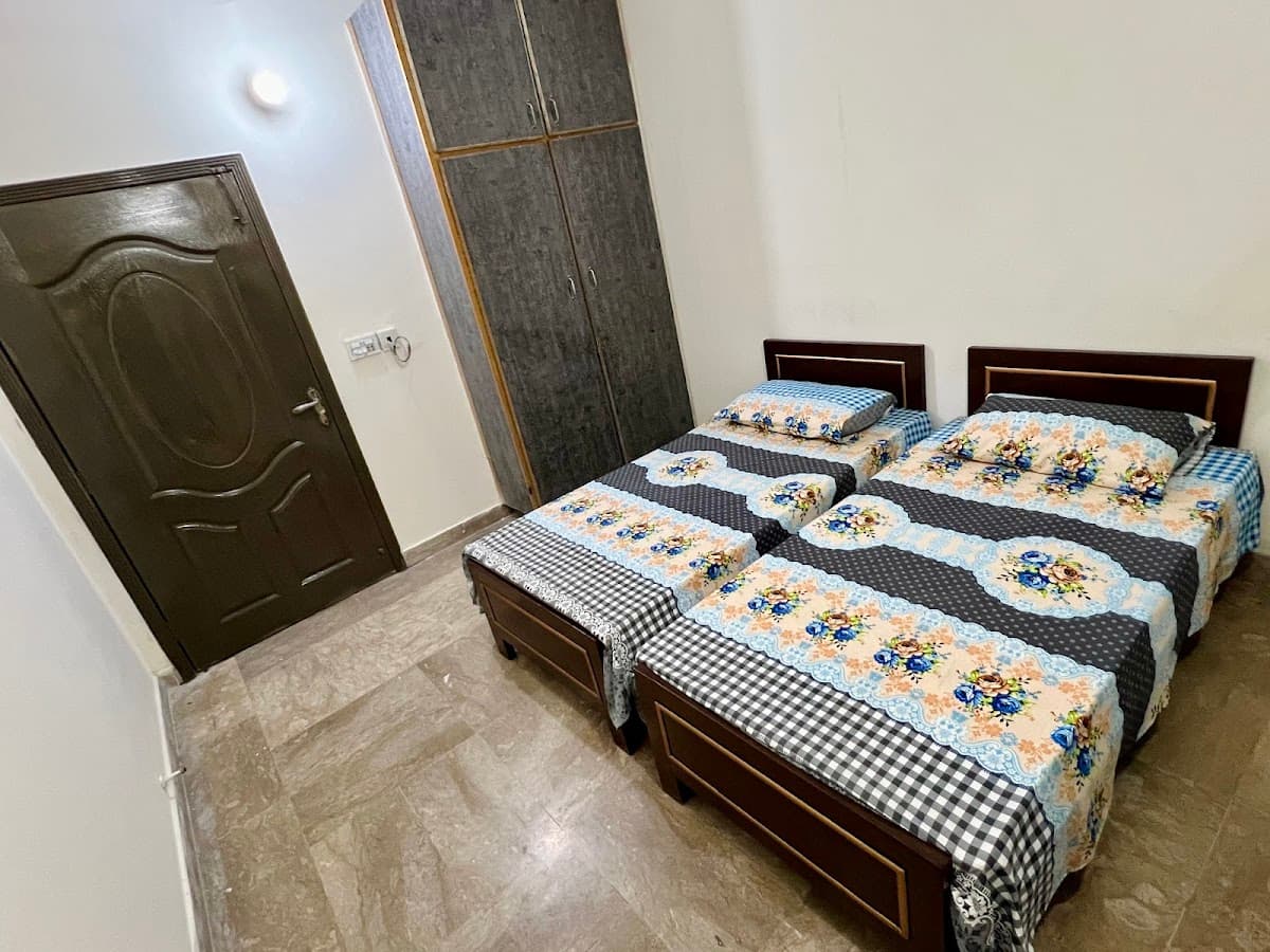Continental Boys Hostel Model Town photo