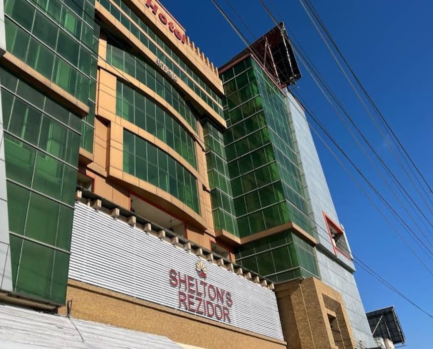 Shelton's Rezidor photo