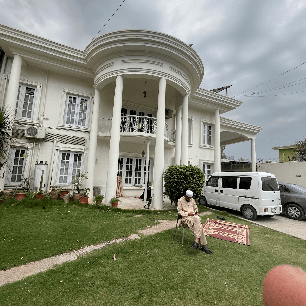 Shelton Rezidor House Peshawar photo