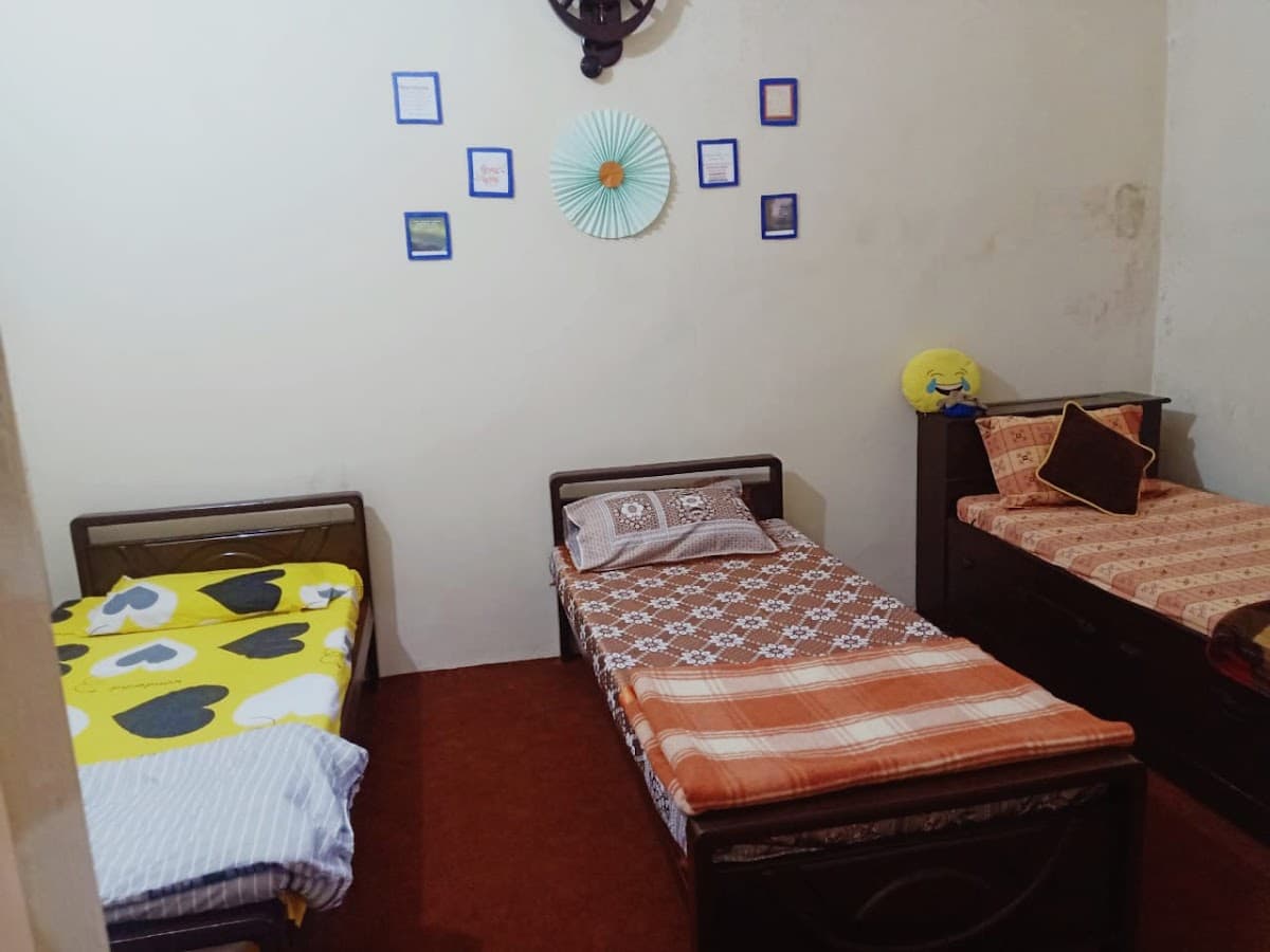 KyZee Hostels - Girls Branch photo