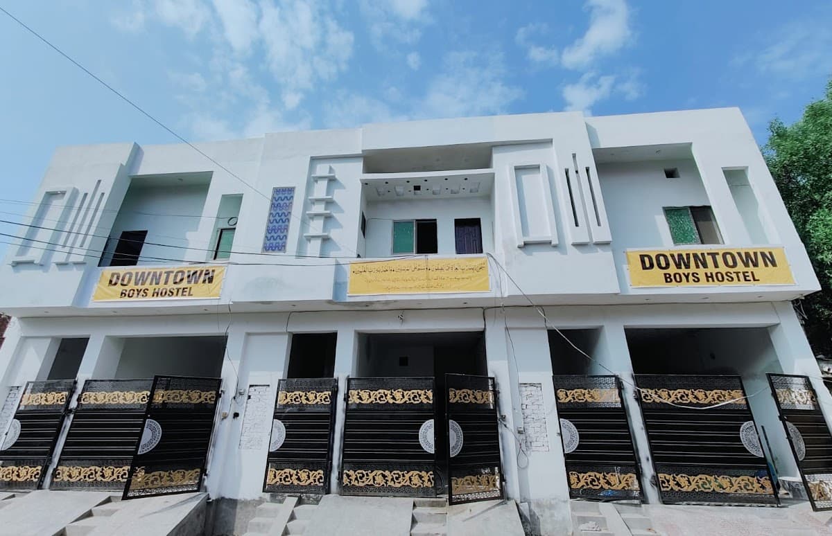DownTown Hostels photo
